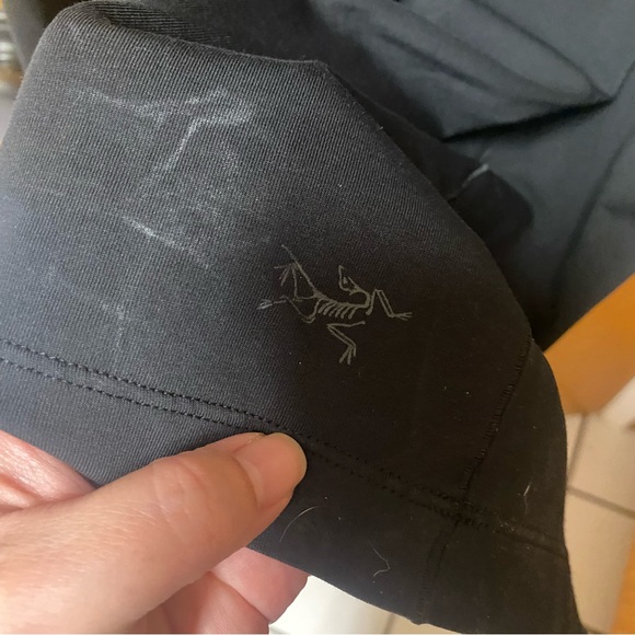 Arc'teryx Black Dress XL - Picture 4 of 8